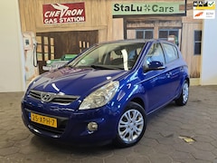 Hyundai i20 - 1.2i i-Motion/AIRCO/N.A.P/HISTORIE AANWEZIG/