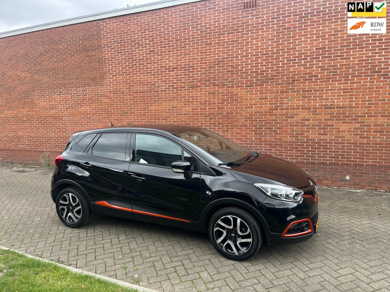 Renault Captur - 0.9 TCe Dynamique Airco Navi Cruise Camera - AutoWereld.nl