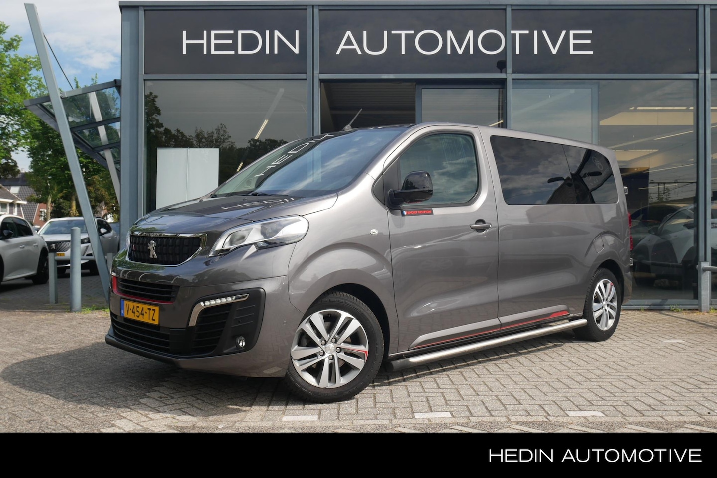 Peugeot Expert - 227S 2.0 150pk Sport Edition | Trekhaak | Betimmering | Navigatie | Camera | Leder | Clima - AutoWereld.nl