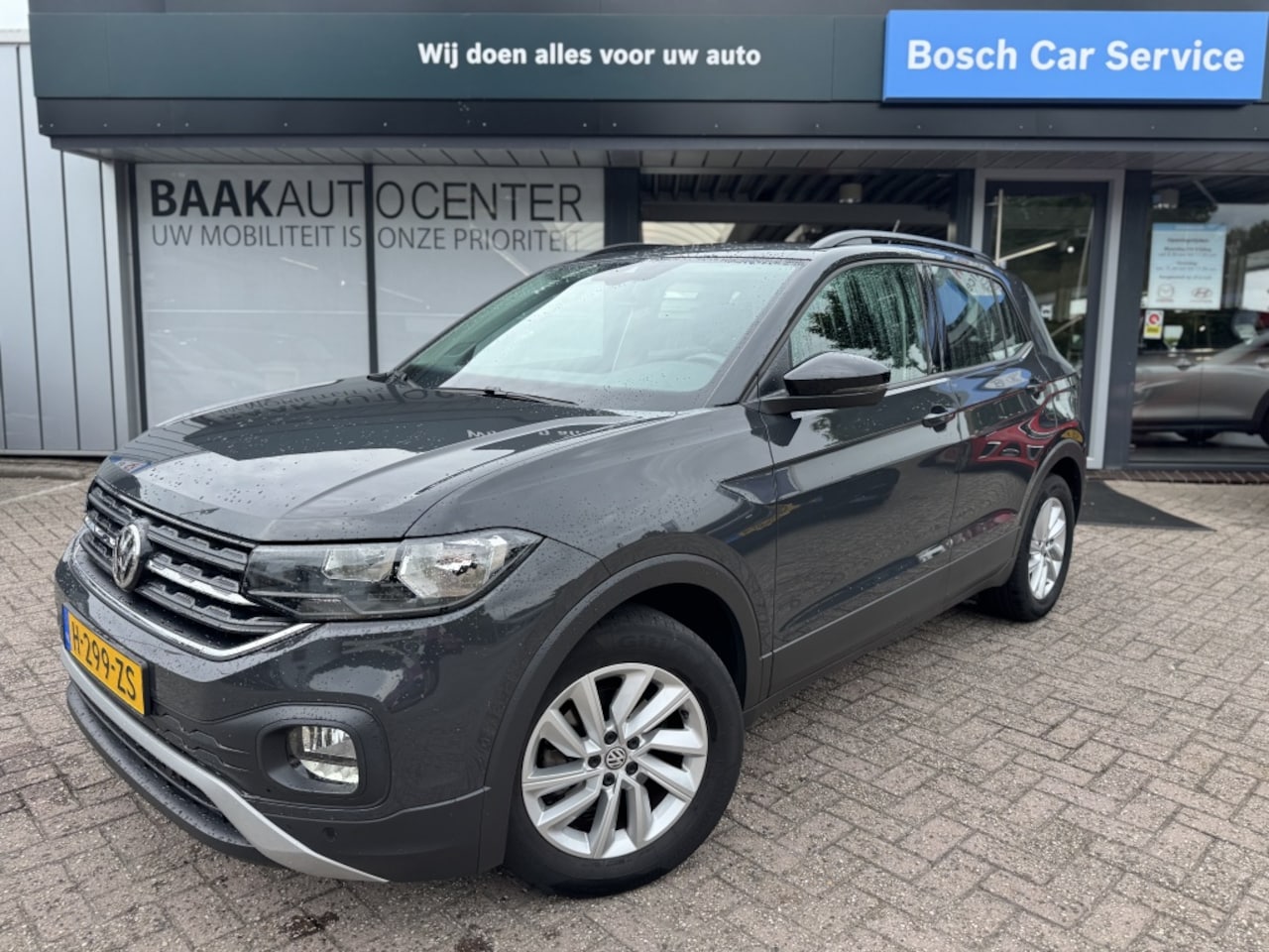 Volkswagen T-Cross - 1.0 TSI Life Business | PDC | Climate - AutoWereld.nl