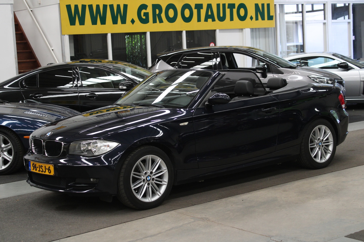 BMW 1-serie Cabrio - 118i Executive Airco, Stuurbekrachtiging, Lichtmetalen velgen - AutoWereld.nl