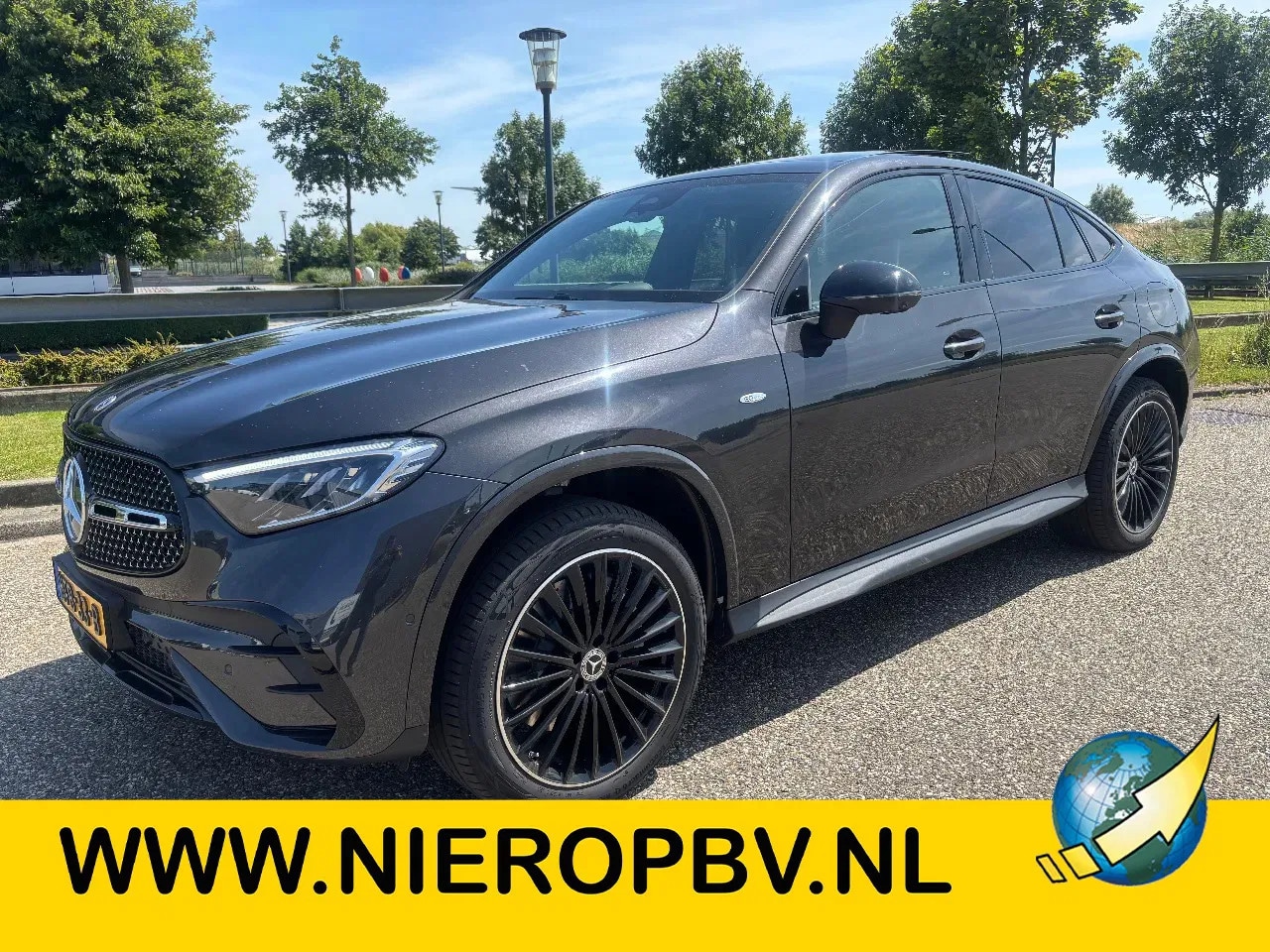 Mercedes-Benz GLC-klasse Coupé - 300e 4 Matic Burmester Business Line MARGE - AutoWereld.nl