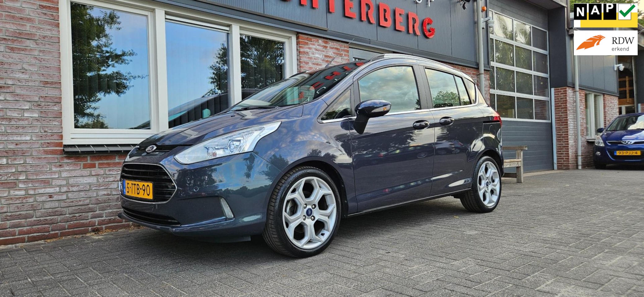 Ford B-Max - 1.0 EcoBoost Titanium Trekhaak! NAP! Navigatie! Airco/Clima! Cruise Control! - AutoWereld.nl