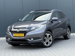 Honda HR-V - 1.5 i-VTEC Executive Led - Panoramadak - Camera - Trekhaak