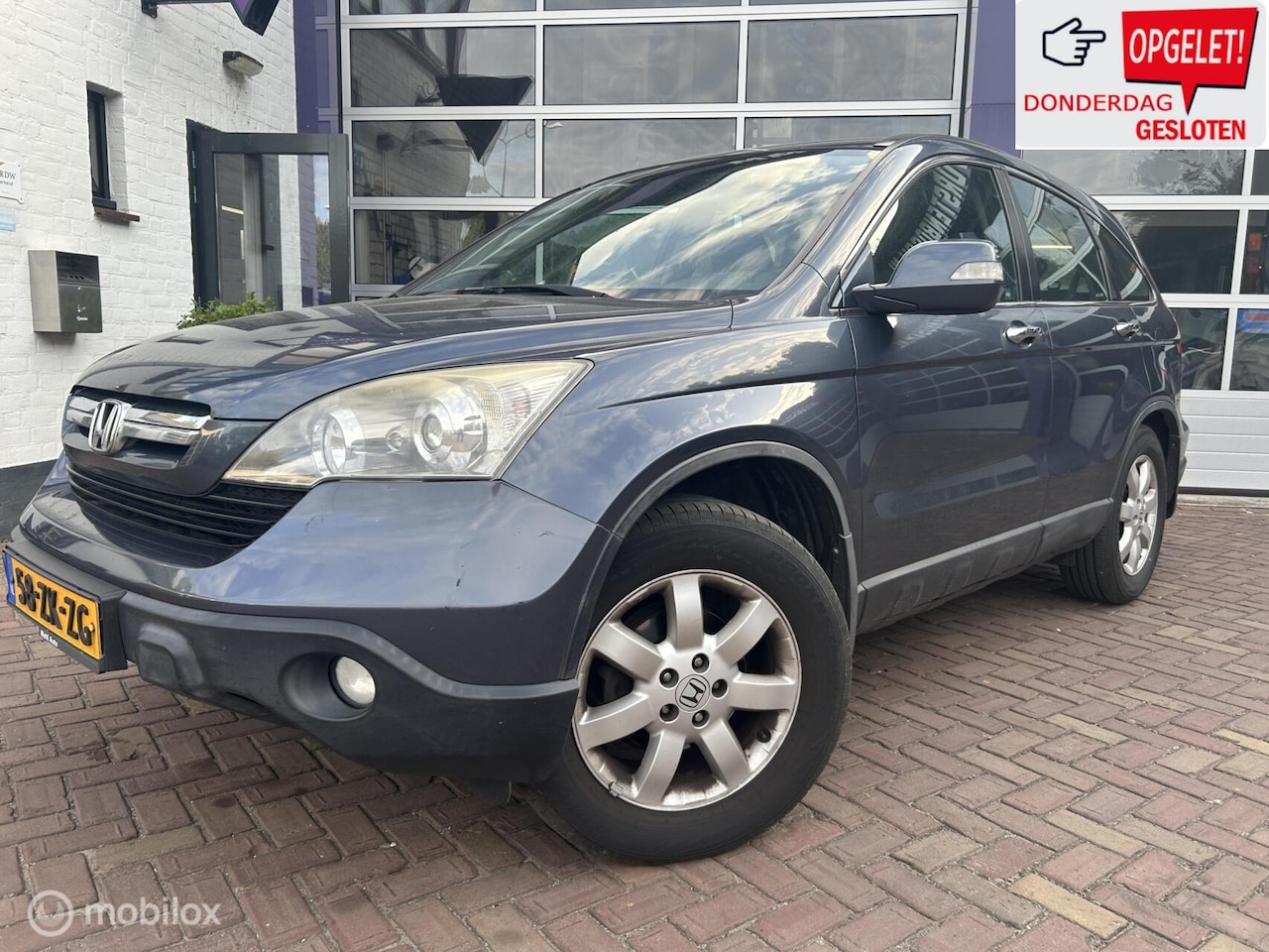 Honda CR-V - 2.0i Comfort * 4 WD * TREKHAAK * AIRCO * LM VELG - AutoWereld.nl