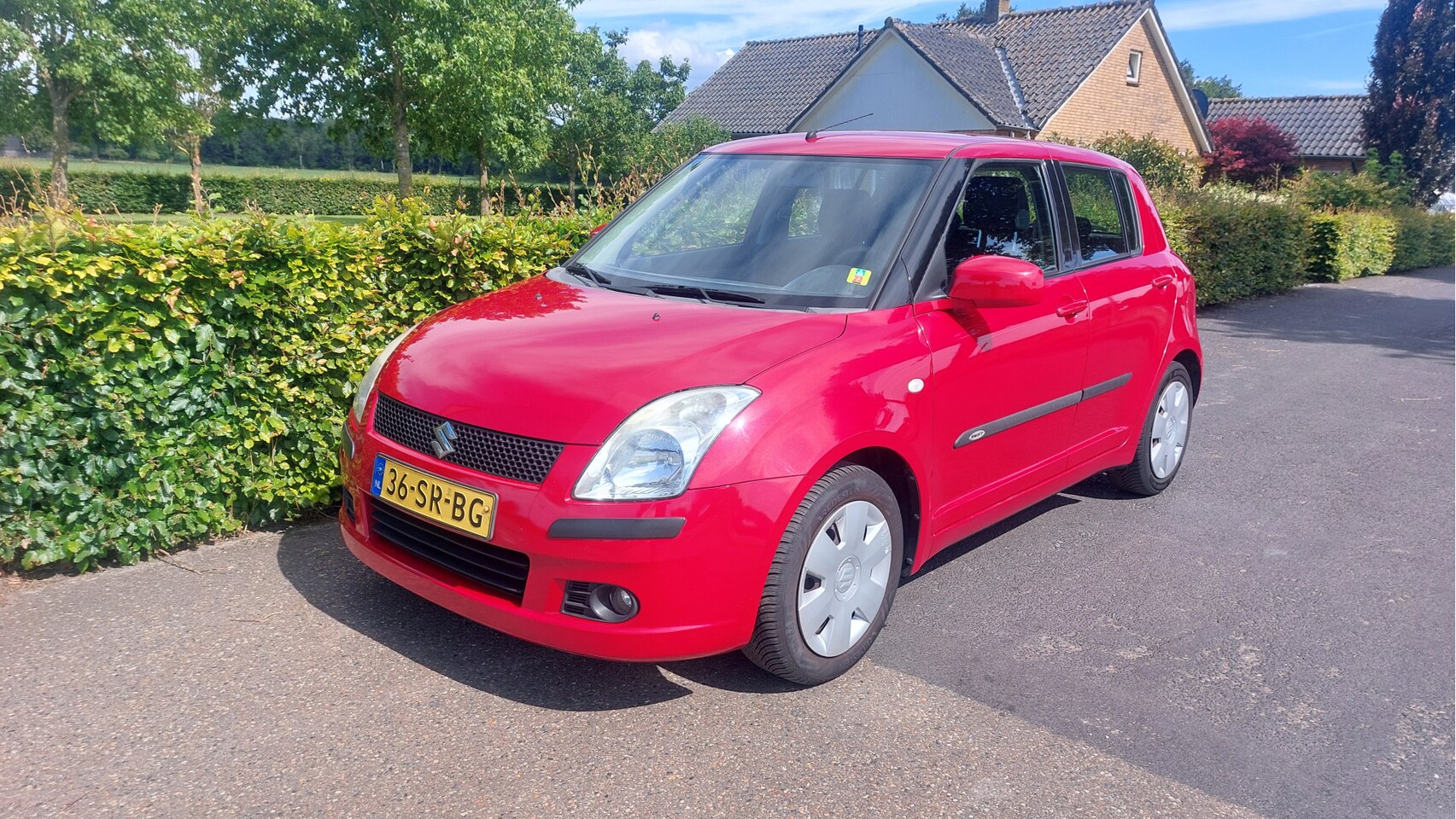Suzuki Swift - 1.3 GLS AIRCO BJ 2006 - AutoWereld.nl