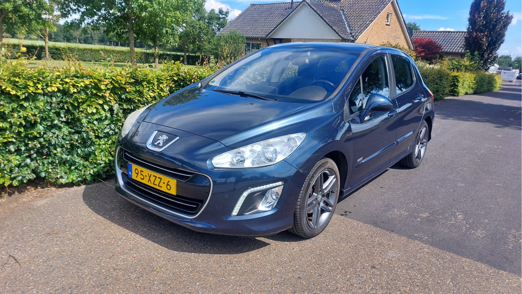 Peugeot 308 - 1.6 VTi Sportium CLIMA/NAVI/PANO BJ 2012 - AutoWereld.nl