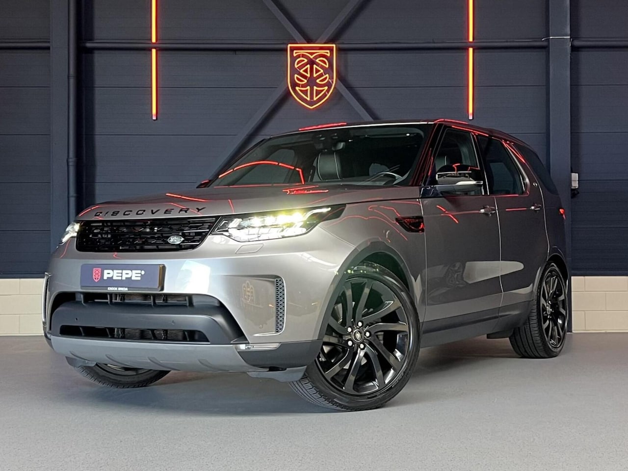 Land Rover Discovery - 3.0 TD6 HSE Luxury 7p.|PANO|LUCHTV|22"| - AutoWereld.nl