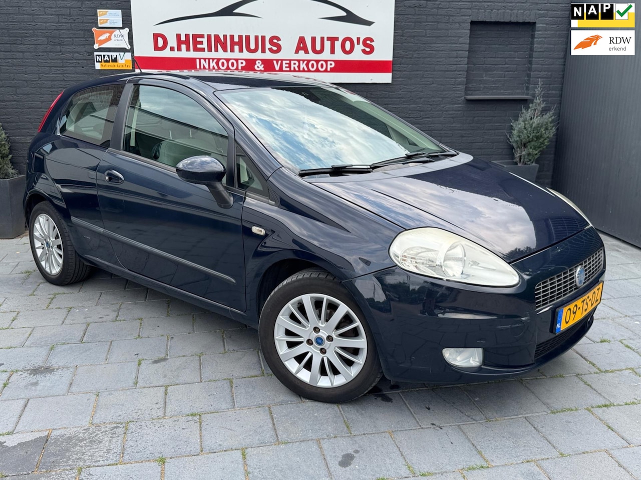 Fiat Grande Punto - 1.2 Dynamic AIRCO ( koppeling zit wat hoog ) - AutoWereld.nl
