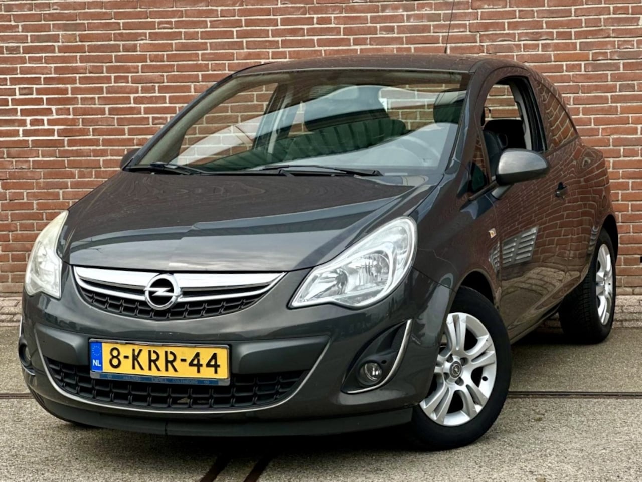 Opel Corsa - 1.2-16V Berlin 1.2-16V Berlin - AutoWereld.nl