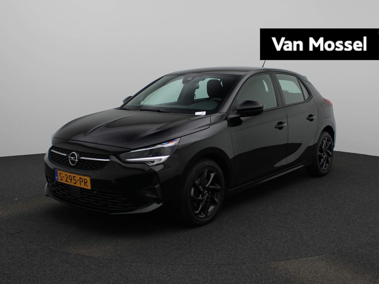 Opel Corsa - 1.2 GS Line | Navigatie | Apple carplay / Android |  Airco | Lichtmetalen velgen| LED | - AutoWereld.nl