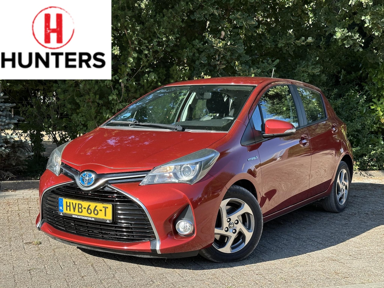 Toyota Yaris - 1.5 Full Hybrid Dynamic | Navi| Camera| Metalic| BTW auto| - AutoWereld.nl
