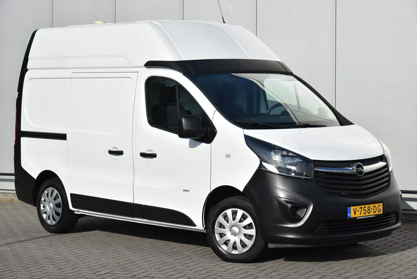 Opel Vivaro - 1.6 CDTI L1H2 125 Pk! Euro 6 Airco Camera Cruise - AutoWereld.nl