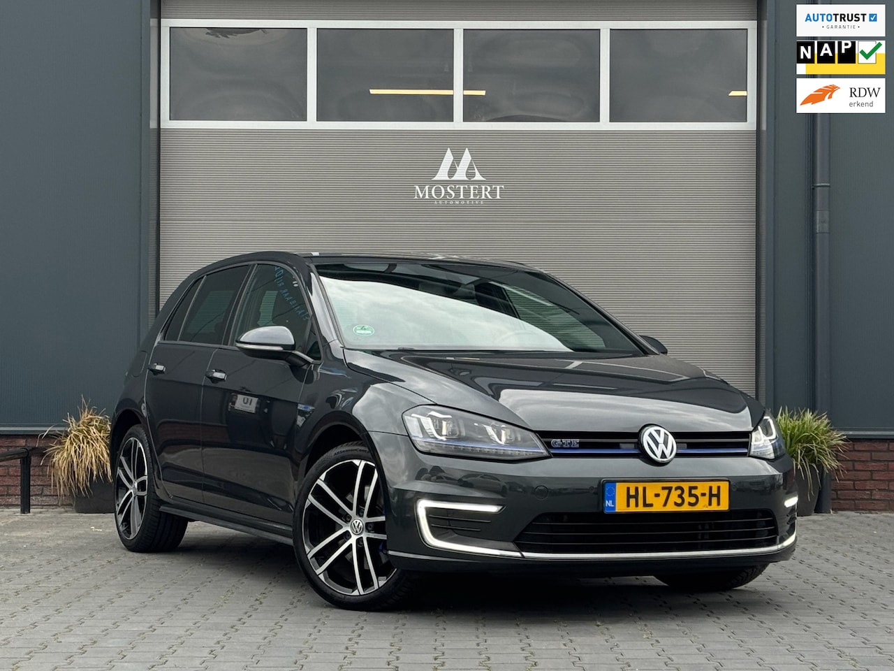 Volkswagen Golf - 1.4 TSI/204pk GTE|2015|NAP|Leder|Dealer|Camera|Navi|Cruise|LED|18"LMV - AutoWereld.nl