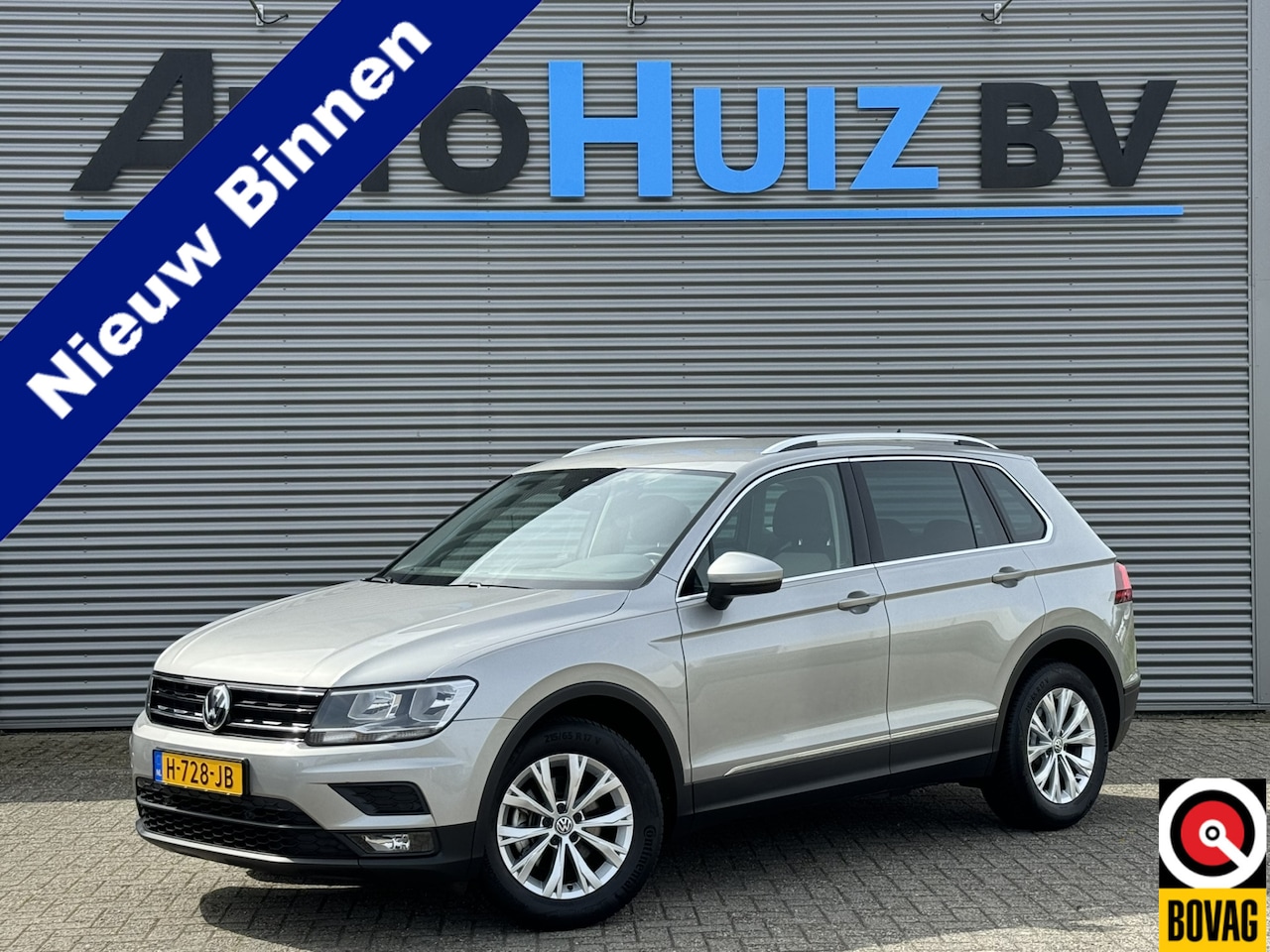 Volkswagen Tiguan - 1.5 TSI ACT Comfortline Business DAB PDC Climate control ACC 4Seizoenenbanden Carplay - AutoWereld.nl