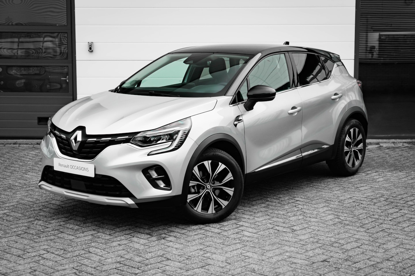Renault Captur - 1.6 E-Tech full hybrid 145 techno | Camera achter | 4 seizoensbanden | ECC | | incl. Bovag - AutoWereld.nl