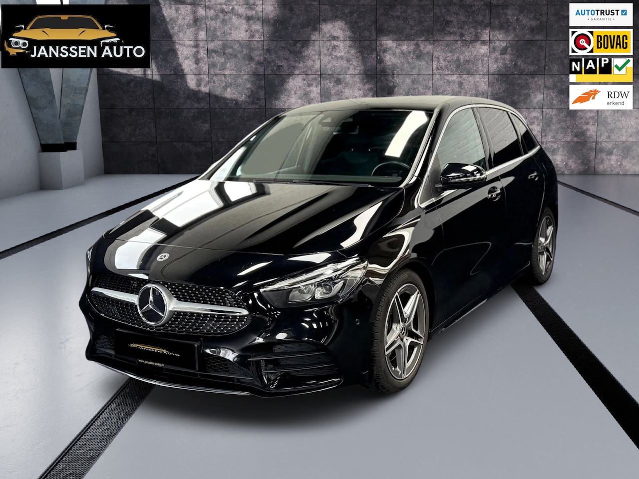 Mercedes-Benz B-klasse - 220 4MATIC Premium Plus AMG | Sfeer | Leder/alacantara | Carbon | Top uitvoering - AutoWereld.nl