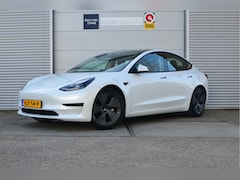 Tesla Model 3 - Standard Plus RWD 60 kWh AutoPilot