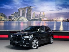 BMW X1 - sDrive18i High Executive LED|M-Pakket|Camera|