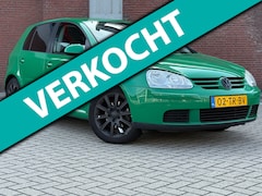 Volkswagen Golf - 1.6 Trendline|5DRS|AIRCO|TREKHAAK|GOED-ONDERHOUDEN