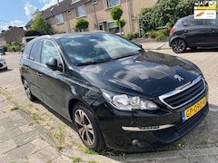Peugeot 308 SW - 1.2 PureTech Blue Lease Executive