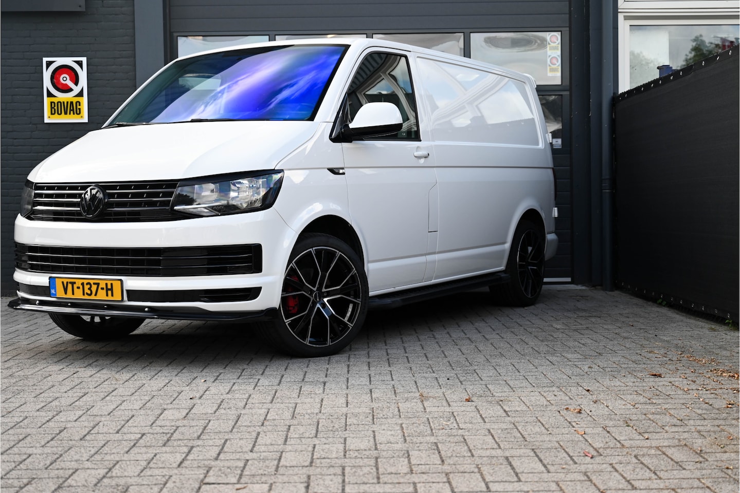 Volkswagen Transporter - 2.0 TDI L1H1 2.0 TDI L1H1 - AutoWereld.nl