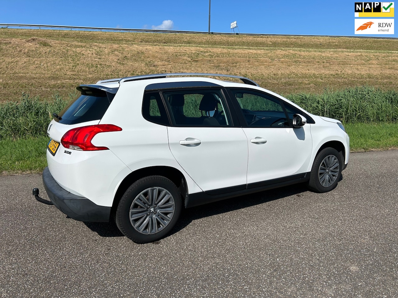Peugeot 2008 - 1.2 VTi Active 1.2 VTi Active - AutoWereld.nl