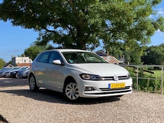 Volkswagen Polo - 1.0 TSI Comfortline | Digi dash + Cruise + Airco nu € 8.975,