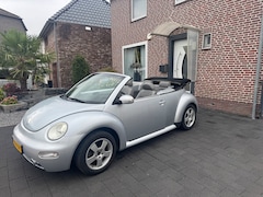 Volkswagen New Beetle Cabriolet - 1.6 Highline