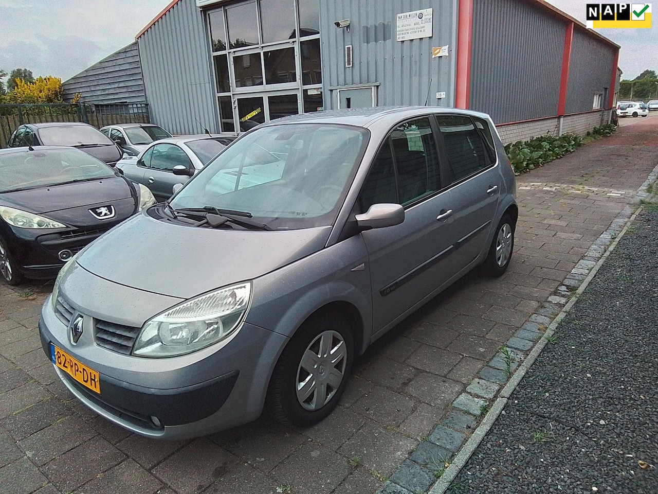 Renault Scénic - 1.6-16V Dynamique Comfort Airco cruisecontrol Trekhaak - AutoWereld.nl