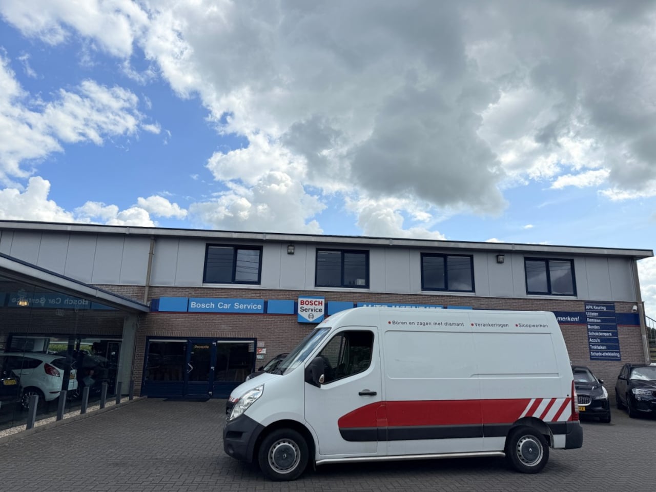 Renault Master - 2.3 dCi 81kw | L2H2 | Airco | Navi - AutoWereld.nl