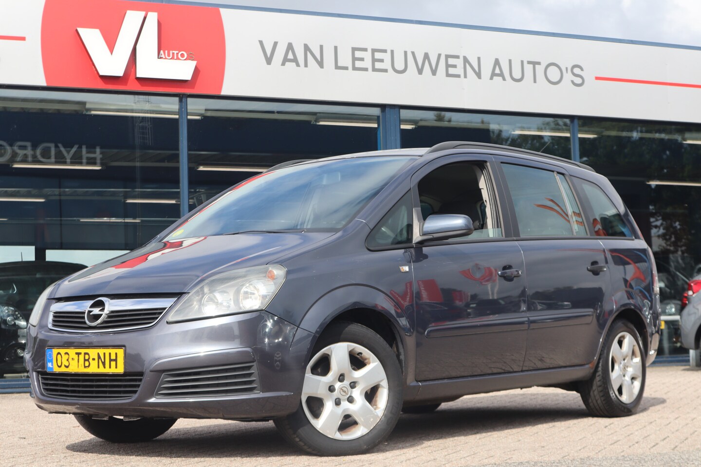 Opel Zafira - 1.6 Enjoy | Cruise | Trekhaak | 7 Persoons - AutoWereld.nl
