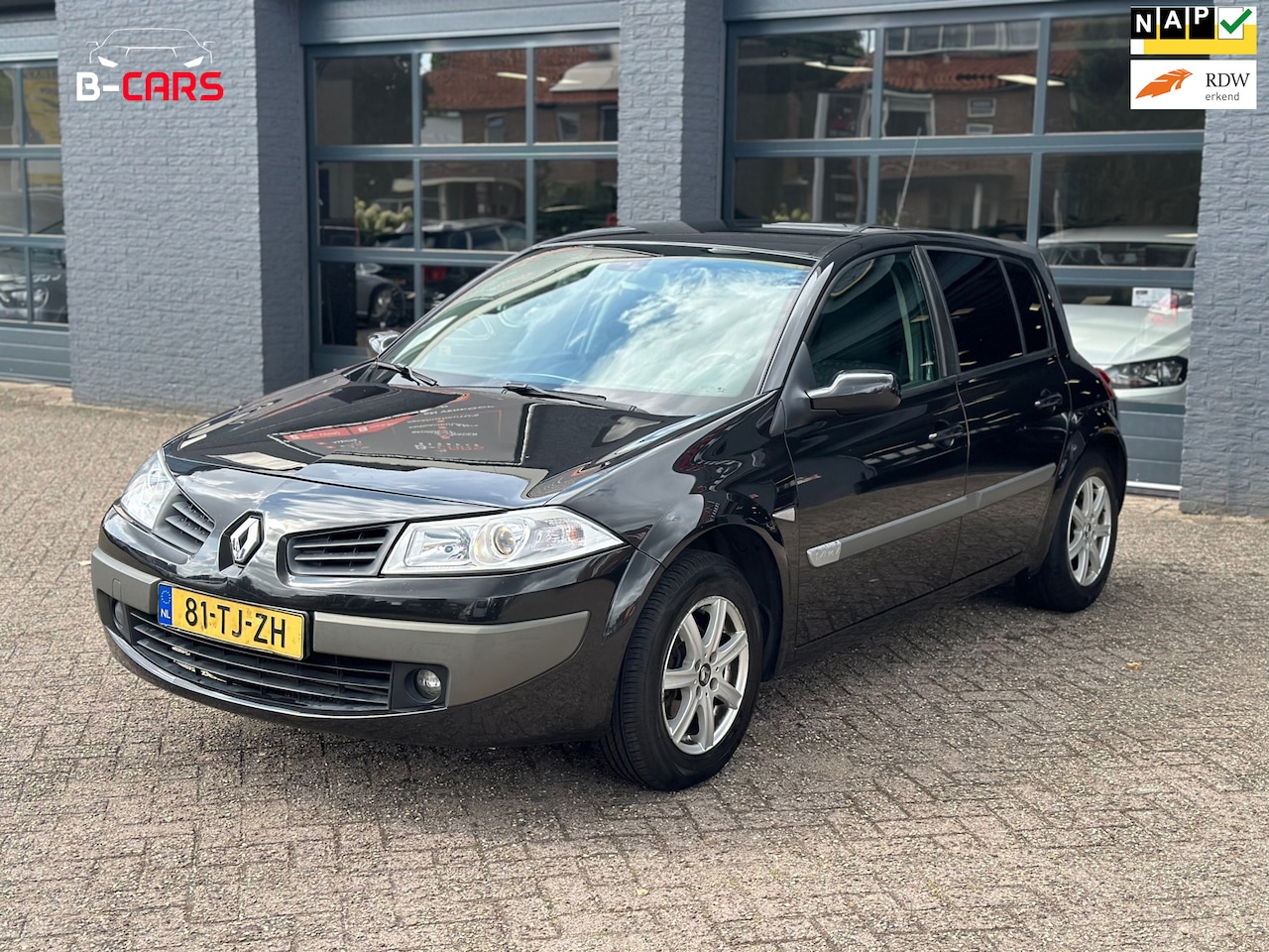 Renault Mégane - 1.4-16V Expression Airco|Cruisec|Xenon|5Deurs - AutoWereld.nl