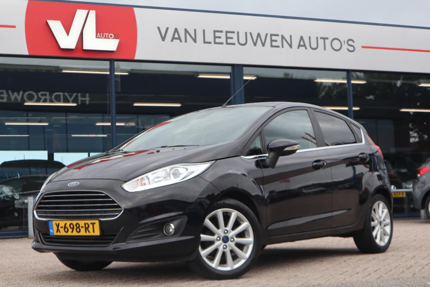 Ford Fiesta - 1.0 EcoBoost Titanium | Clima | D.Riem VV | Lichtmetaal - AutoWereld.nl