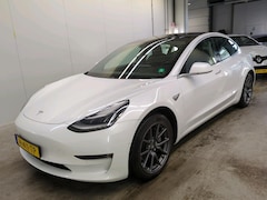 Tesla Model 3 - Long-Range AWD 351pk 75 kWh [ TREKHAAK+AUTOPILOT+620KM WLTP+PREMIUM AUDIO ]