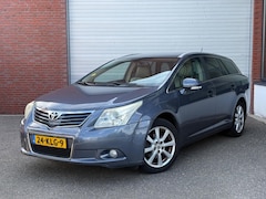 Toyota Avensis Wagon - 2.0 VVTi Executive Business| NAVI| LEER| AUTOMAAT