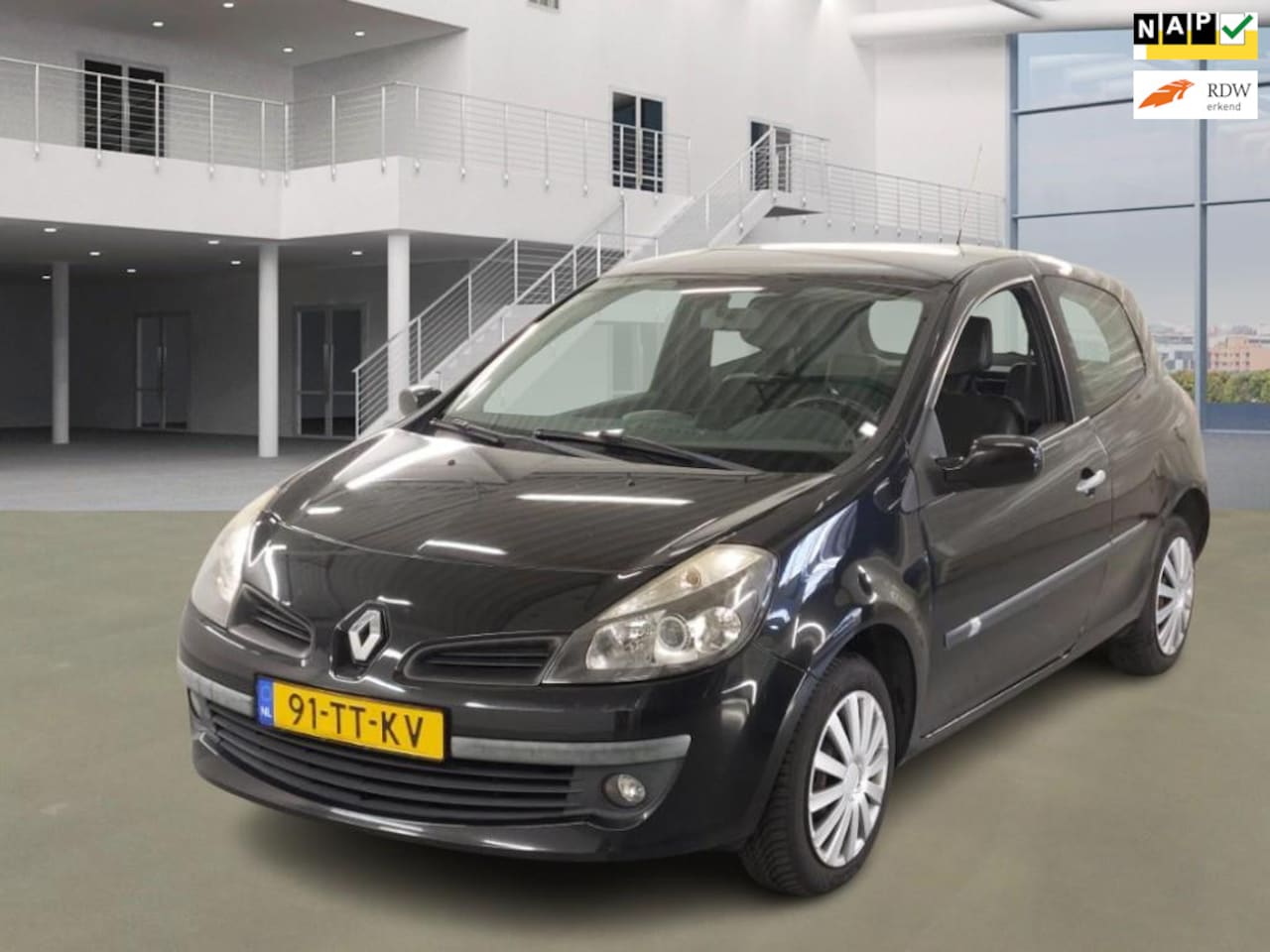 Renault Clio - 1.6-16V Exception/AIRCO/CRUISE/HALF LEDER/PARKEERSENS ACHTER - AutoWereld.nl