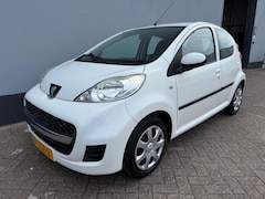Peugeot 107 - 1.0-12V XS 5-Deurs - Airco