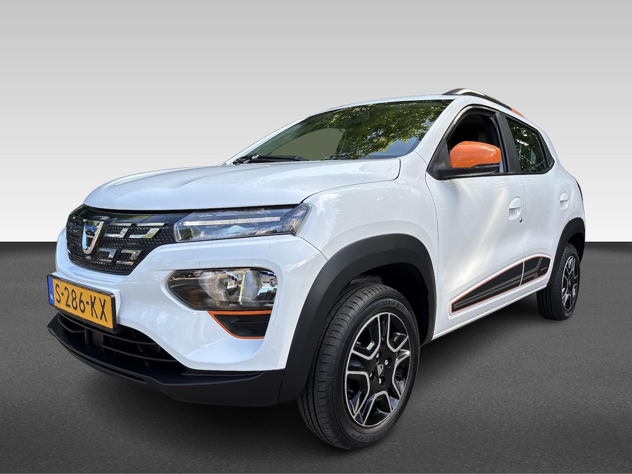 Dacia Spring - Electric 45 Comfort Plus Orange Pack - AutoWereld.nl