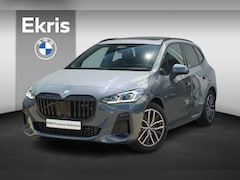 BMW 2-serie Active Tourer - 225e xDrive M Sportpakket Panoramadak / Harman Kardon / Comfort Acces / Elektrisch verstel