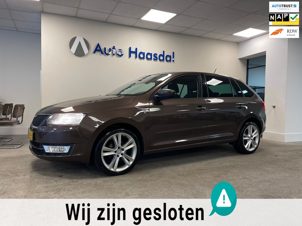 Skoda Rapid Spaceback - 1.2 TSI Ambition|1e EIG|NAVI|BT|17"|CRUISE - AutoWereld.nl
