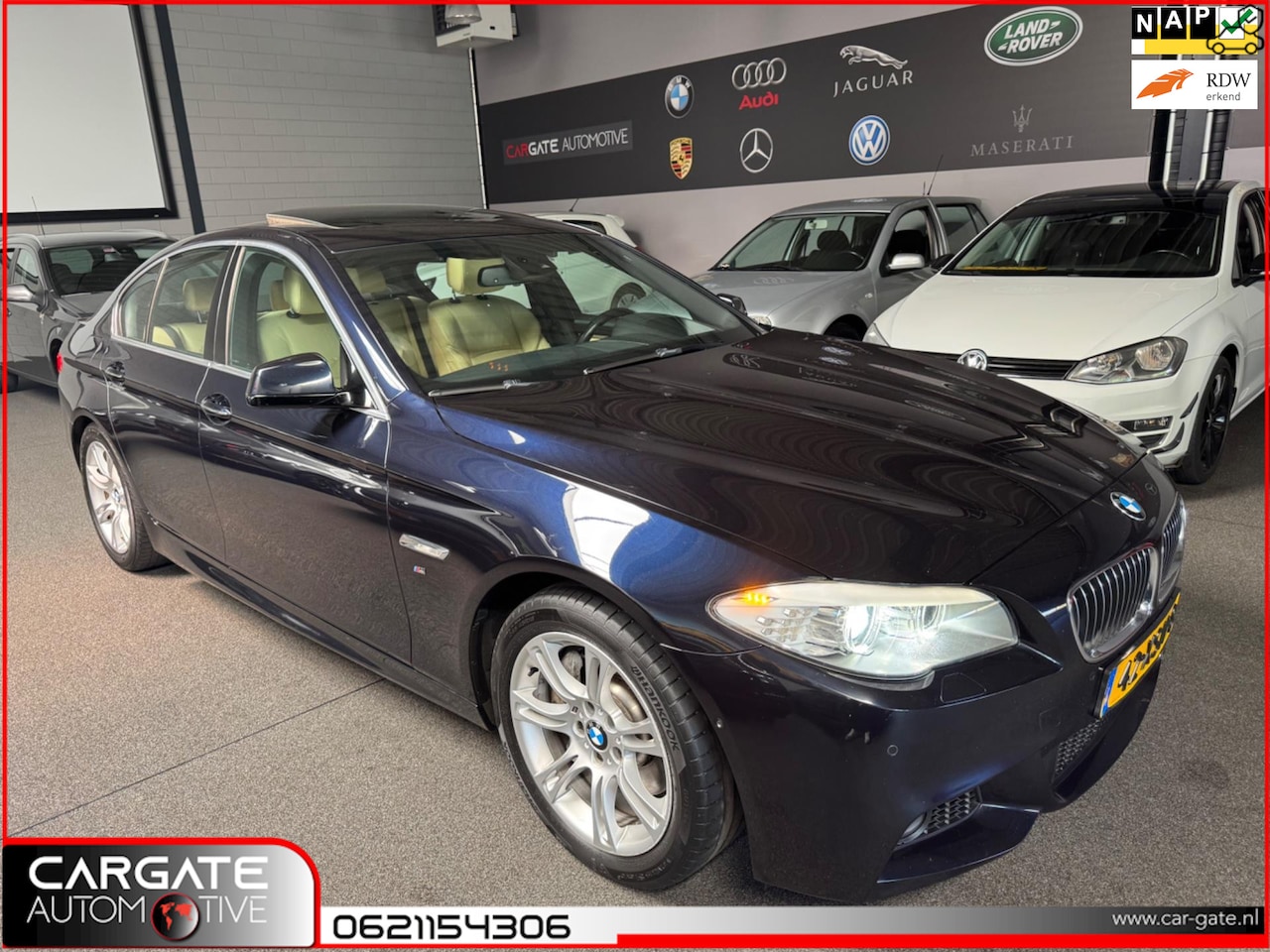 BMW 5-serie - 528i Upgrade Edition|Softclose|HeadupDisplay|Nap|Apk|OpenDak - AutoWereld.nl