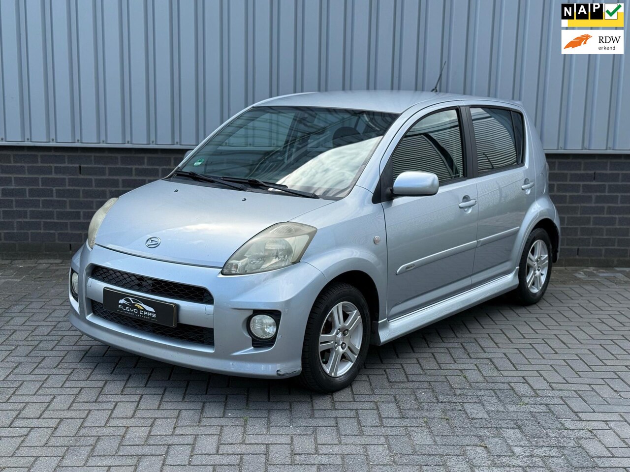 Daihatsu Sirion 2 - 1.3-16V Comfort |Airco|5 Deurs| - AutoWereld.nl