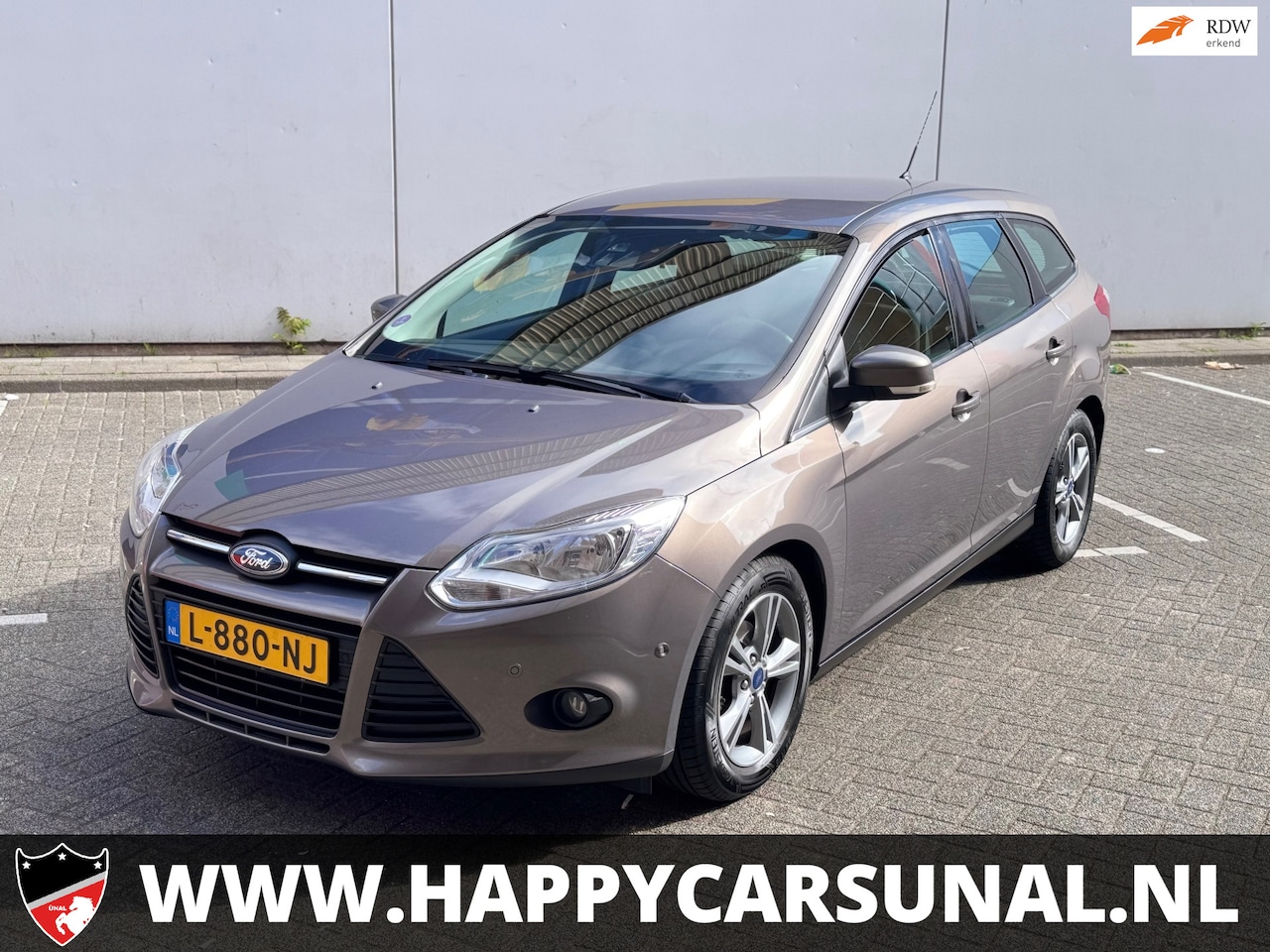Ford Focus Wagon - 1.0 EcoBoost Titanium 1.0 EcoBoost Titanium, AIRCO, NAVI, NAP, NIEUWE APK - AutoWereld.nl