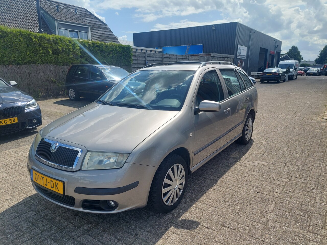 Skoda Fabia Combi - 1.4-16V Spirit+ - AutoWereld.nl