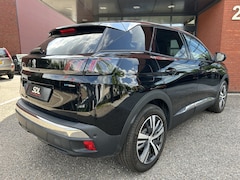 Peugeot 3008 - 1.6 HYbrid 225 Allure // LED // NAVI + CARPLAY // CAMERA + PDC // CRUISE