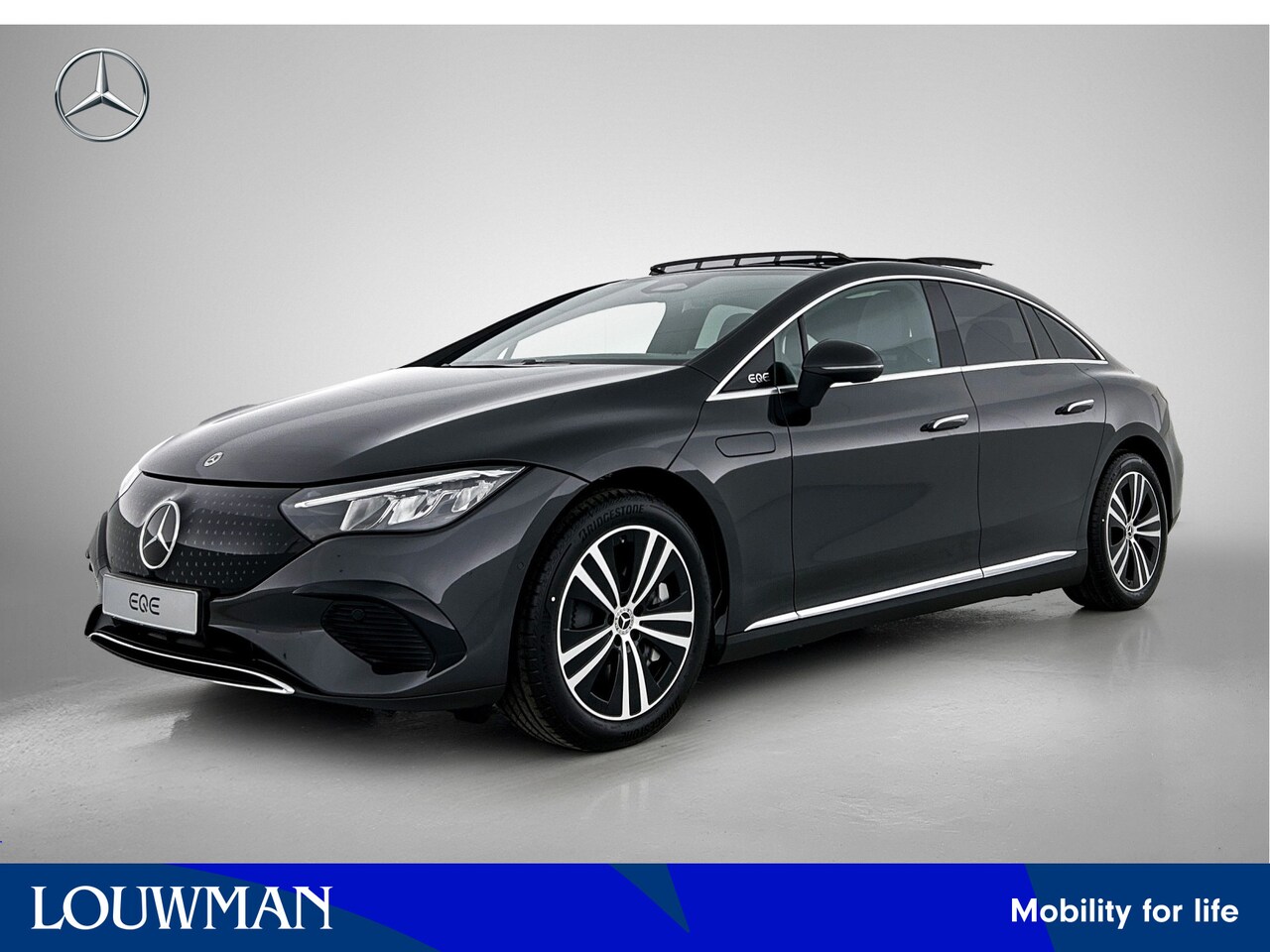 Mercedes-Benz EQE - 300 Business Solution 90 kWh | Rijassistentiepakket | Parkeerpakket met achteruitrijcamera - AutoWereld.nl