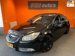 Opel Insignia - 1.6 TURBO / SPORT EDITION / 19 "INCH / AIRCO