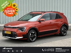 Kia Niro EV - DynamicPlusLine 64.8 kWh / 1e Eigenaar / Dealer Onderhouden / Fabrieksgarantie t/m 03-02-2