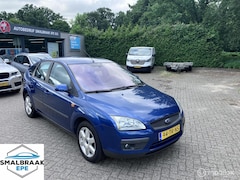 Ford Focus - 1.6-16V Champion